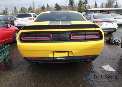 2017 Dodge Challenger Sxt из США, поврежденный, VIN 2C3CDZAG3HH665651